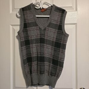 Gray Plaid Sleeveless Sweater Vest